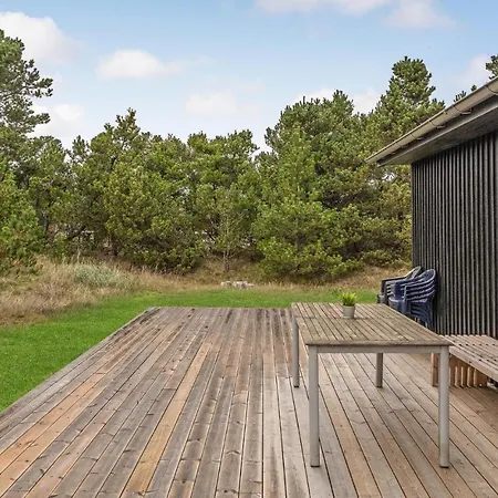 Nyaraló Two-bedroom In Saby Sæby